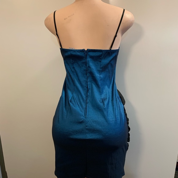 Women junior blue/Black Ruffles Bodycon short mini dress size (L) sleeveless - Picture 13 of 14
